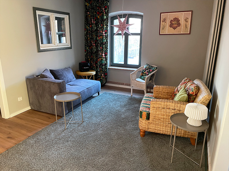 Wohnbereich mit gemütlichen Sofas